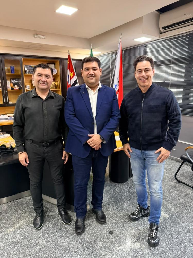 Reeleito para a Câmara dos Deputados, Marcio Alvino agradeceu aos eleitores de Suzano pela confiança nas urnas e reafirmou o compromisso de continuar trabalhando para destinar recursos ao município.