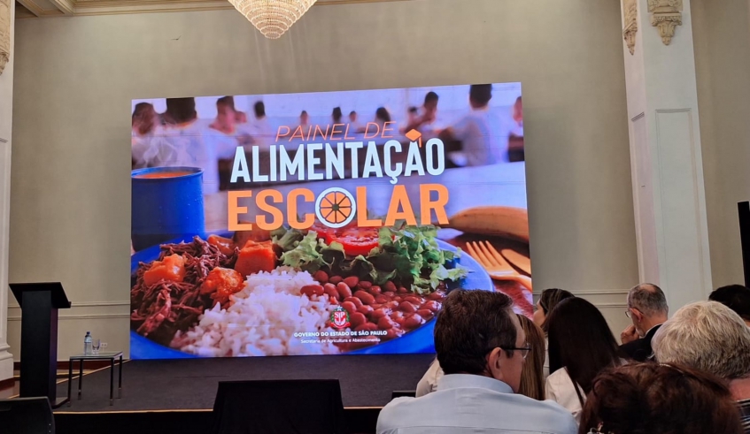 Mogi das Cruzes destaca programas de alimentação escolar em painel do Governo de SP